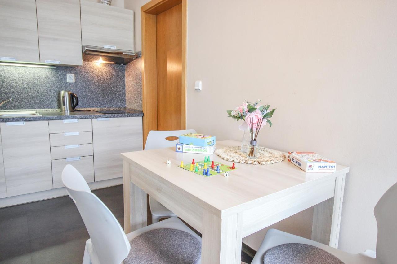 S Rodinou Do Krkonos Apartment Харачов Екстериор снимка